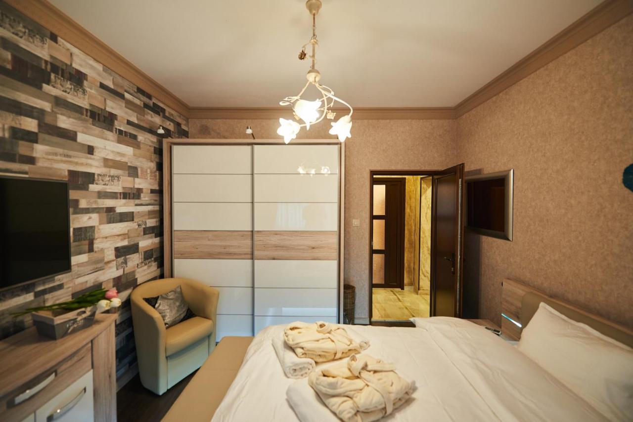Apartment Alpremira Varna Exterior foto